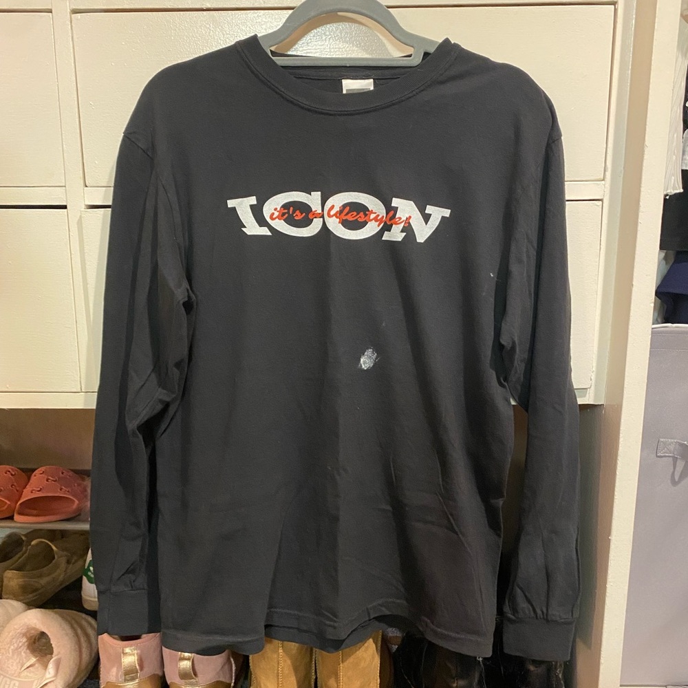Icon shirt